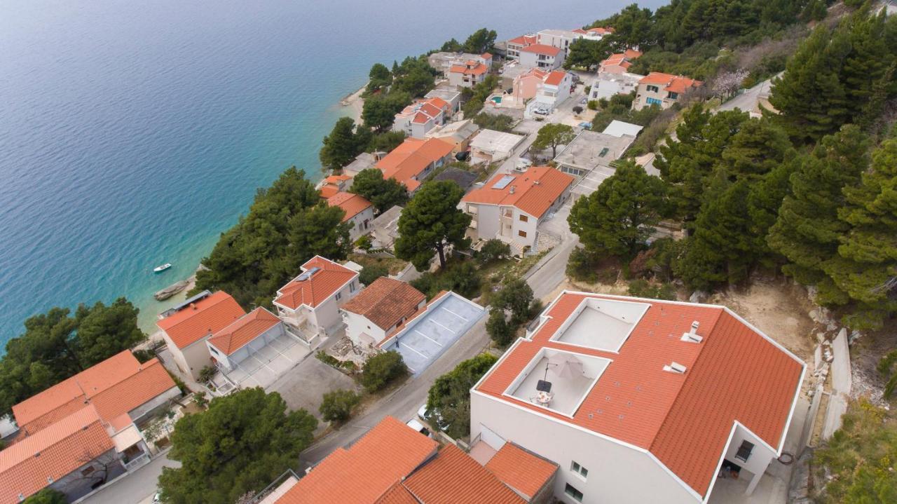 Apartments Jadranko Brela Exterior foto